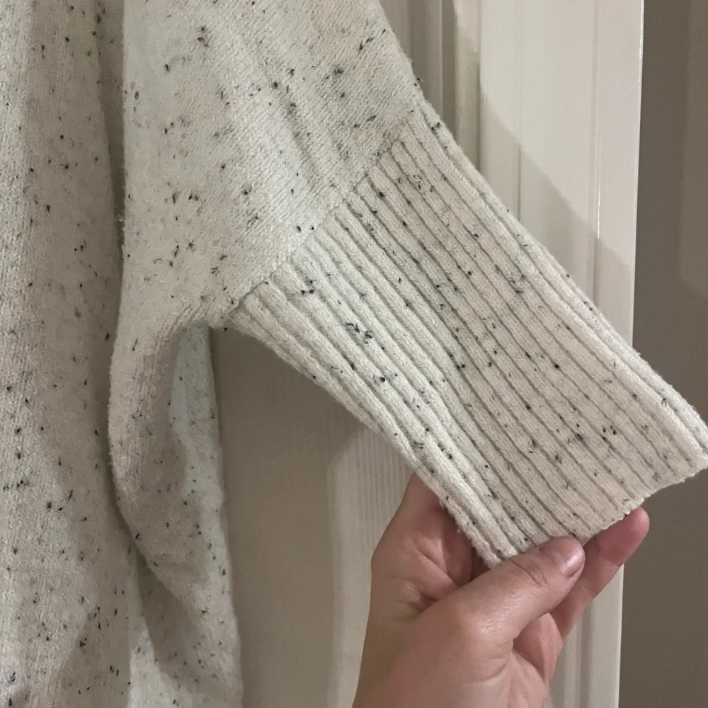Loft poncho sweater - Picture 5 of 5